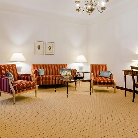 Excelsior Ernst Am Dom 5*