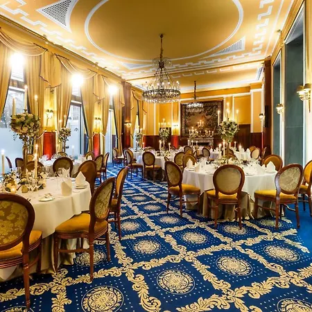 Otel Excelsior Ernst Am Dom 5*