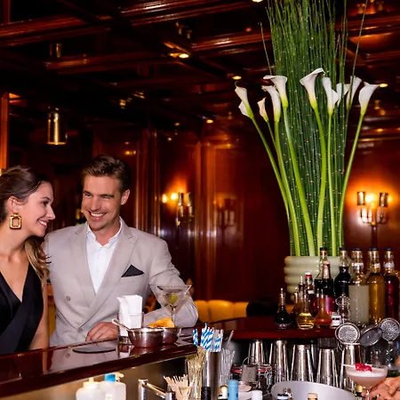 Excelsior Ernst Am Dom Otel 5*