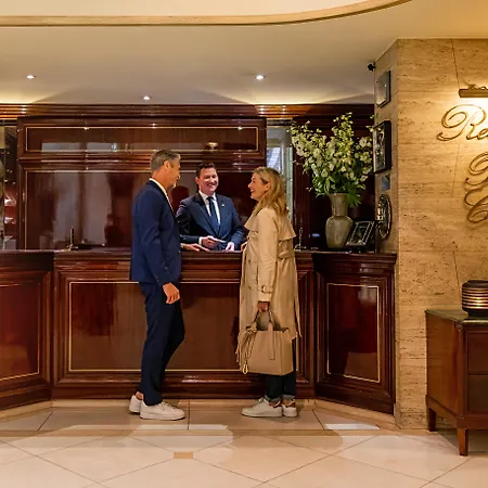 Excelsior Ernst Am Dom Otel 5*