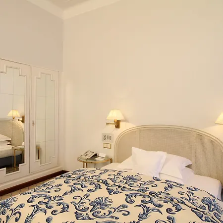 Excelsior Ernst Am Dom 5*