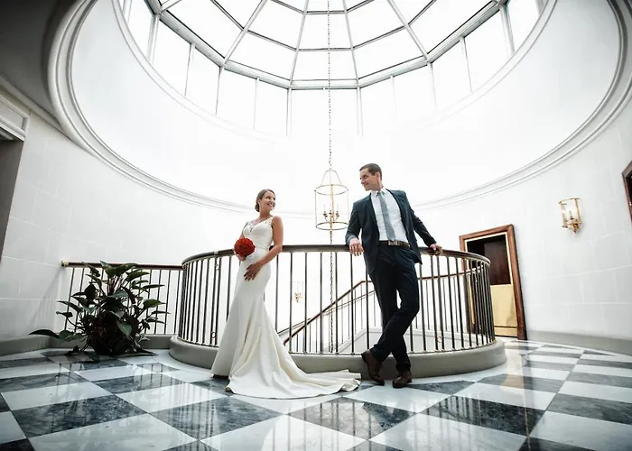 إكسيلسيور إيرنيست أم دوم