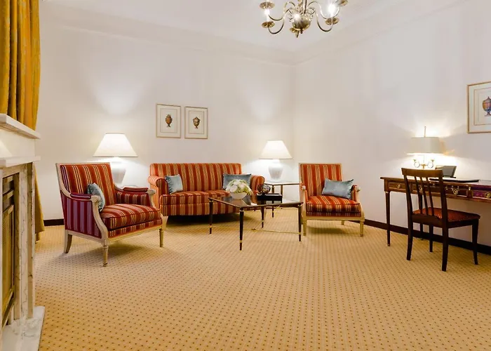 إكسيلسيور إيرنيست أم دوم 5*