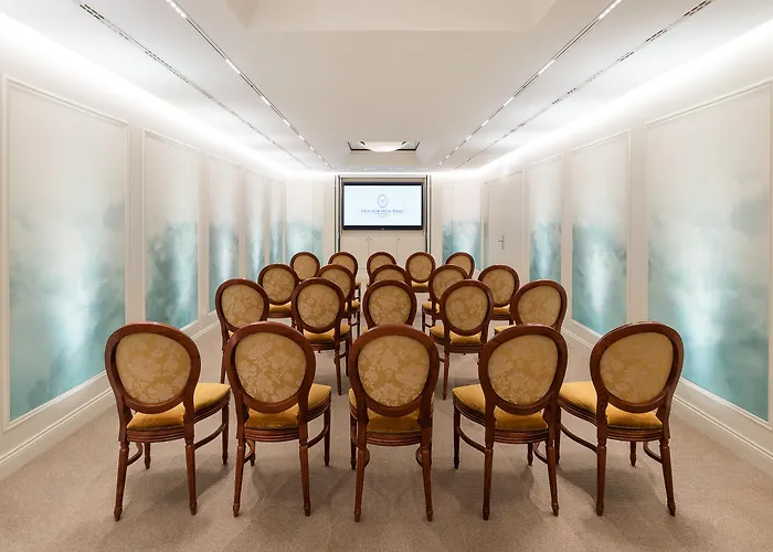 إكسيلسيور إيرنيست أم دوم 5*