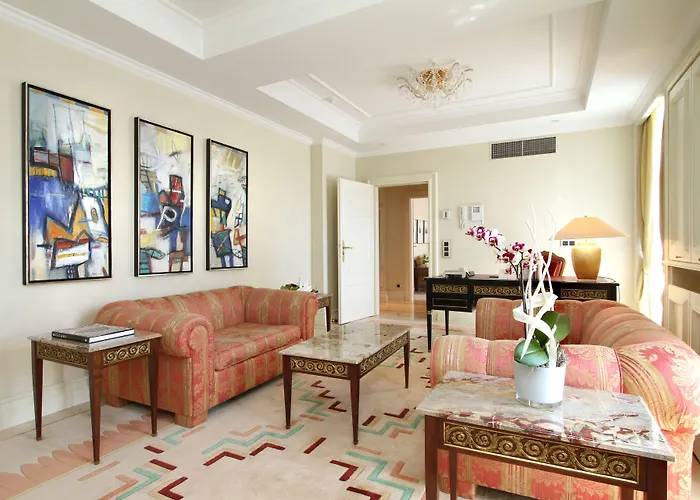 إكسيلسيور إيرنيست أم دوم كولونيا