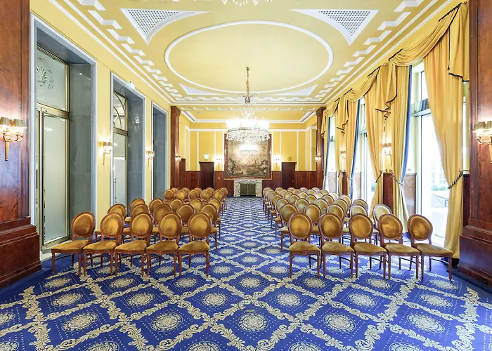 إكسيلسيور إيرنيست أم دوم