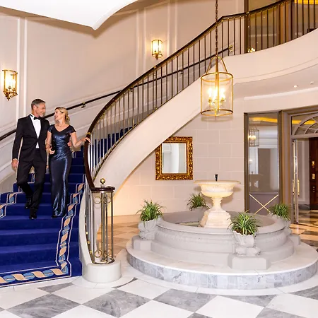 Excelsior Ernst Am Dom Hotel 5*