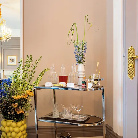 Hotel Excelsior Ernst Am Dom 5*