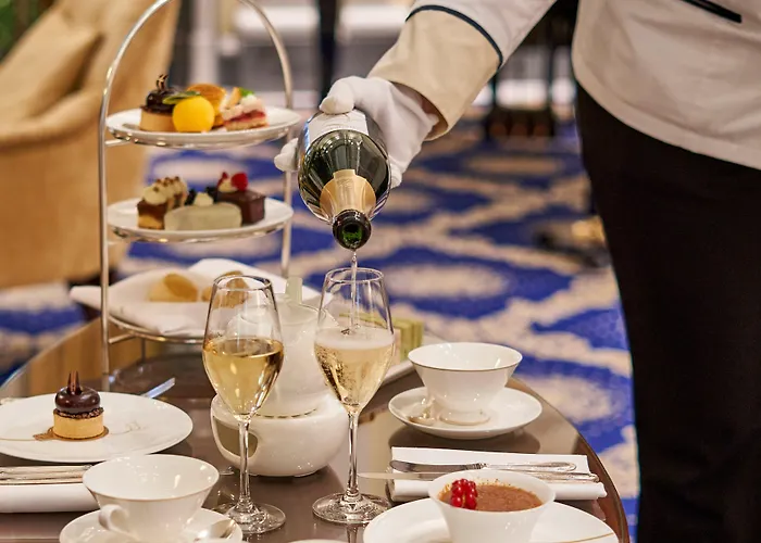 Excelsior Ernst Am Dom Hotel 5*