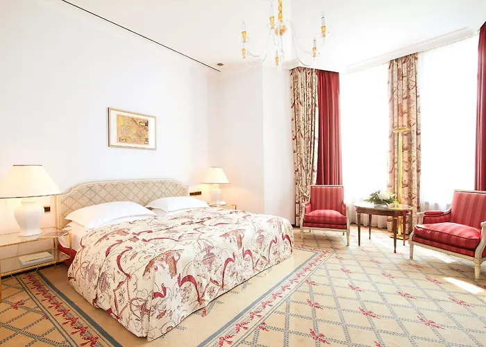 Excelsior Ernst Am Dom Hotel 5*